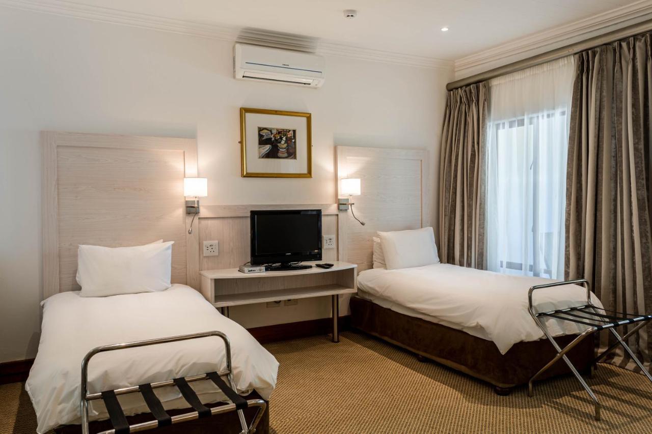 Hotel Val Du Charron Wine & Leisure Estate Wellington Esterno foto